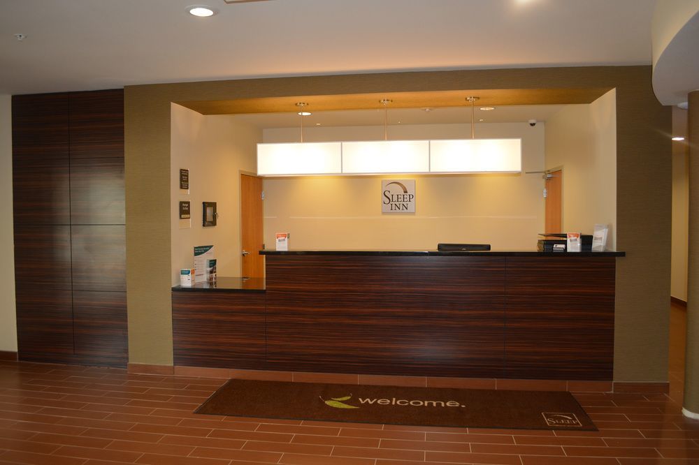 Sleep Inn Dallas Love Field-Medical District Exterior photo